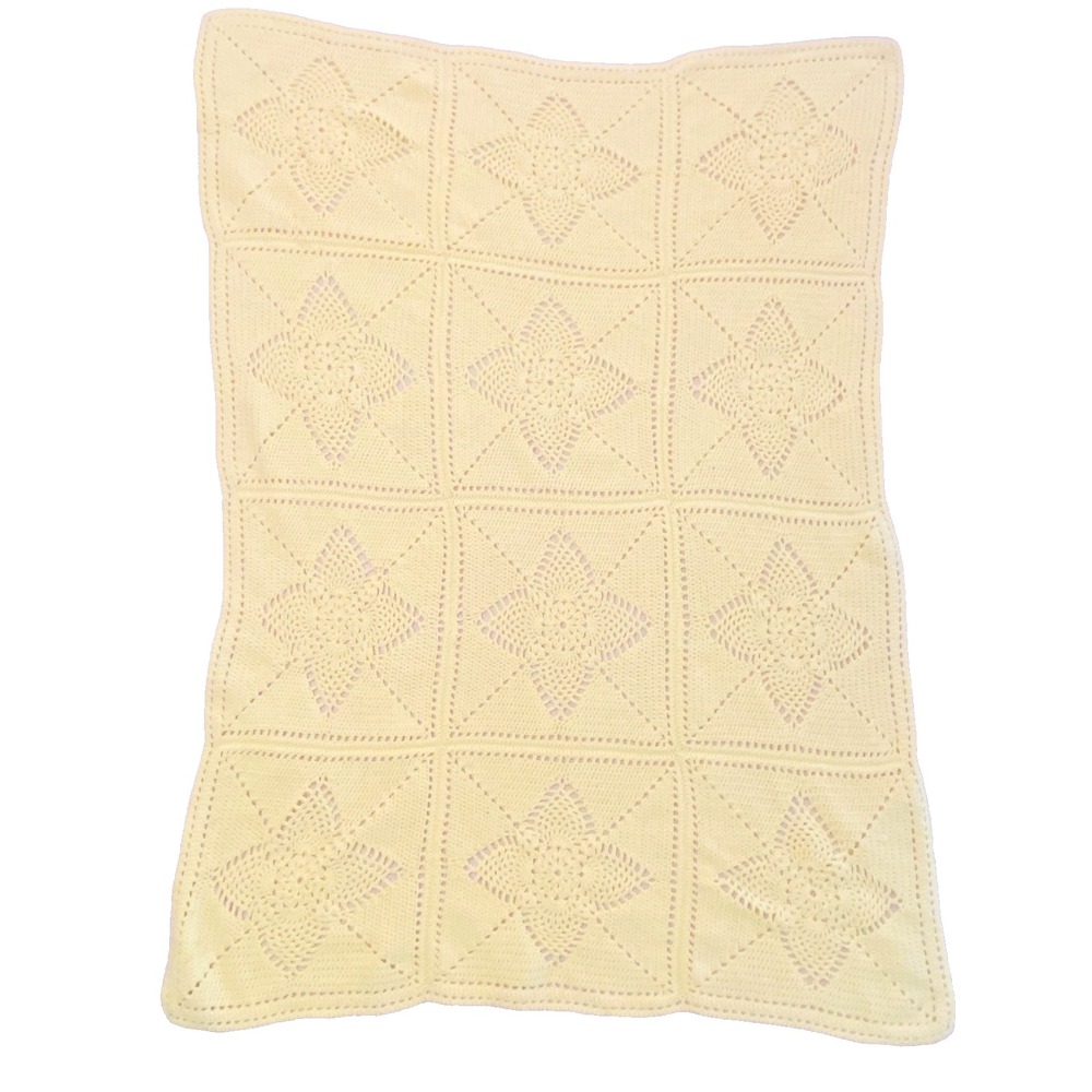 Handmade Crochet Baby Afghan Blanket Pale Yellow 47"x 34" Swaddle Neutral Floral